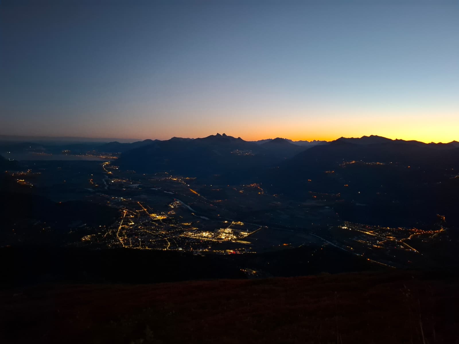 Levé de soleil à la Dent de Valerette